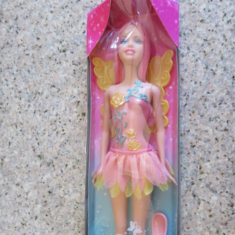 Barbie Fruitopia Doll Pink Hair Yellow Wings (K737)